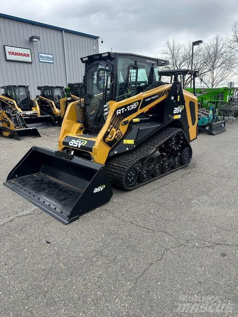 ASV RT135 Skid steer mini nakladalci