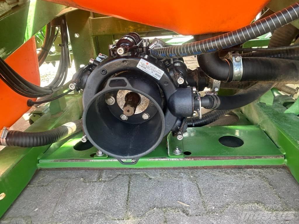 Amazone UF 1501 Vlečne škropilnice