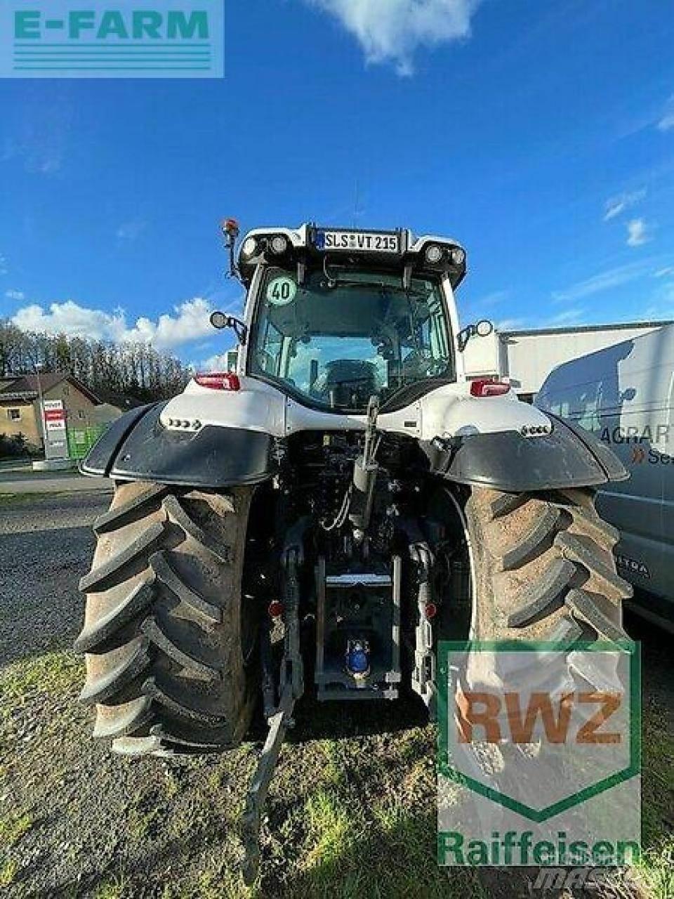 Valtra t215d Traktorji