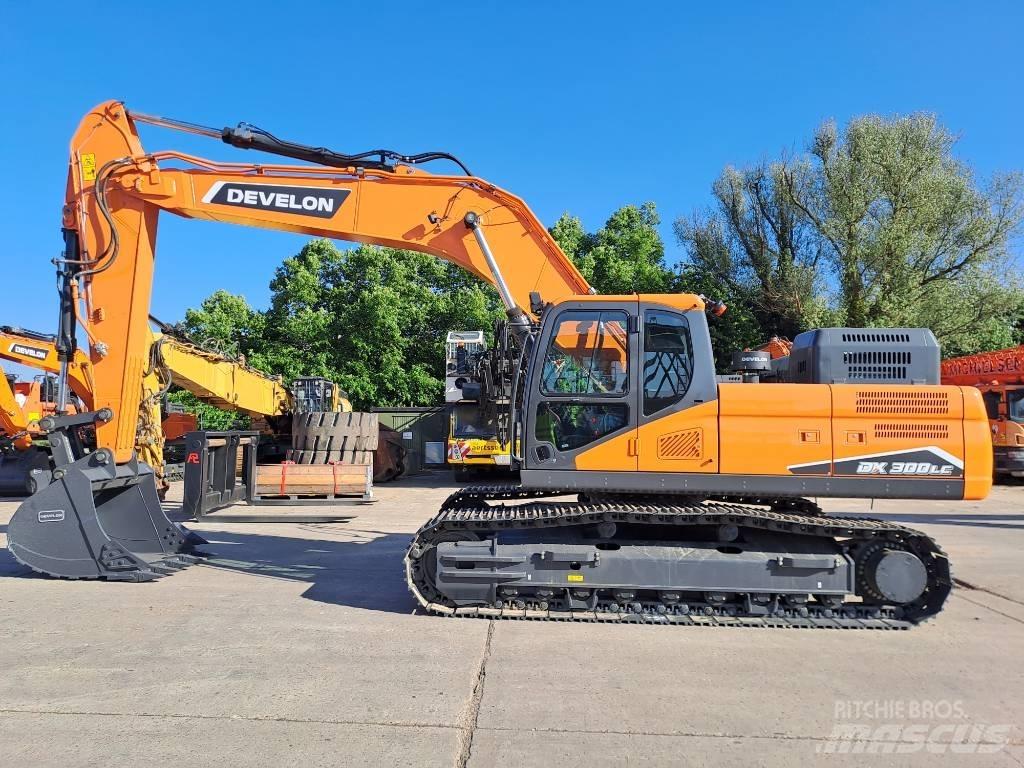 Develon DX300LC-7M Bagri goseničarji