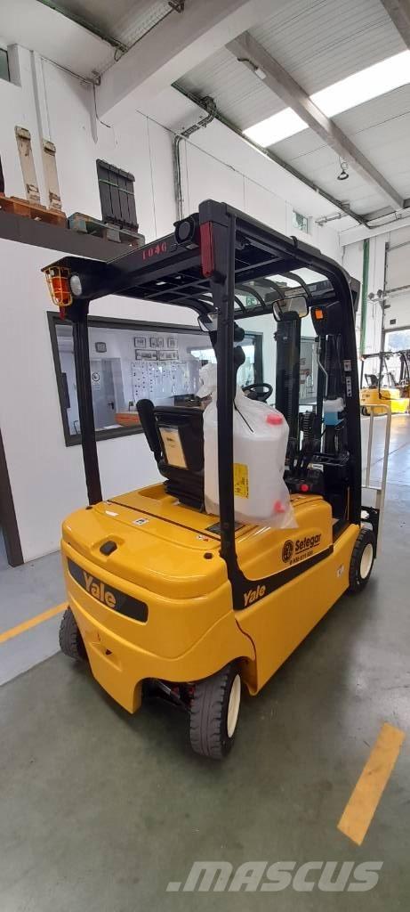 Yale ERP 18 VF LWB Električni viličarji