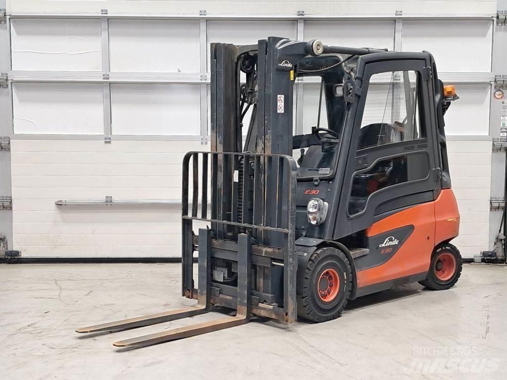Linde E30-01 Električni viličarji