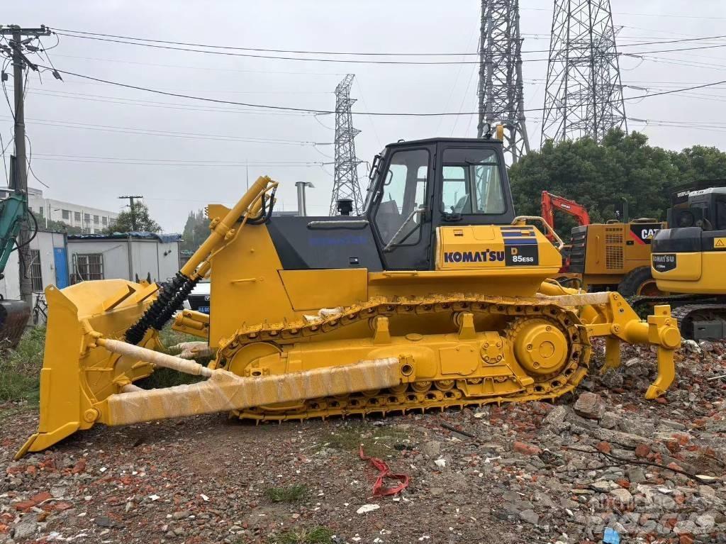 Komatsu D 85 E-12 Buldožerji goseničarji