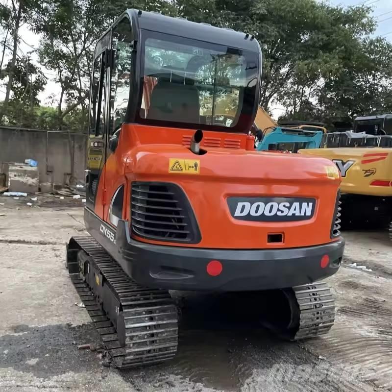 Doosan DX55-9C Mini bagri <7t