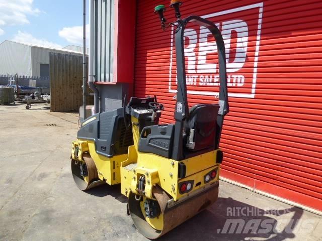 Bomag BW 100 AD M-5 Dvojni valjarji