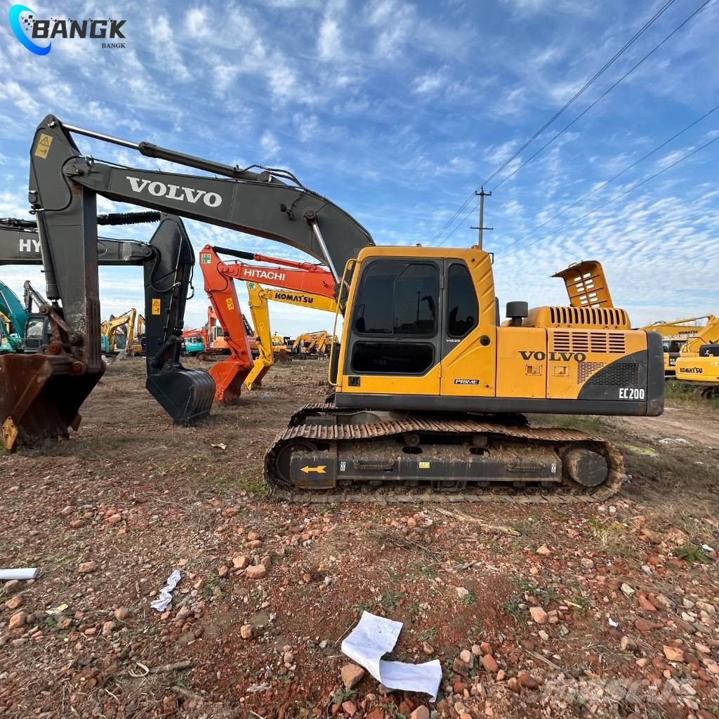 Volvo EC200B Bagri goseničarji