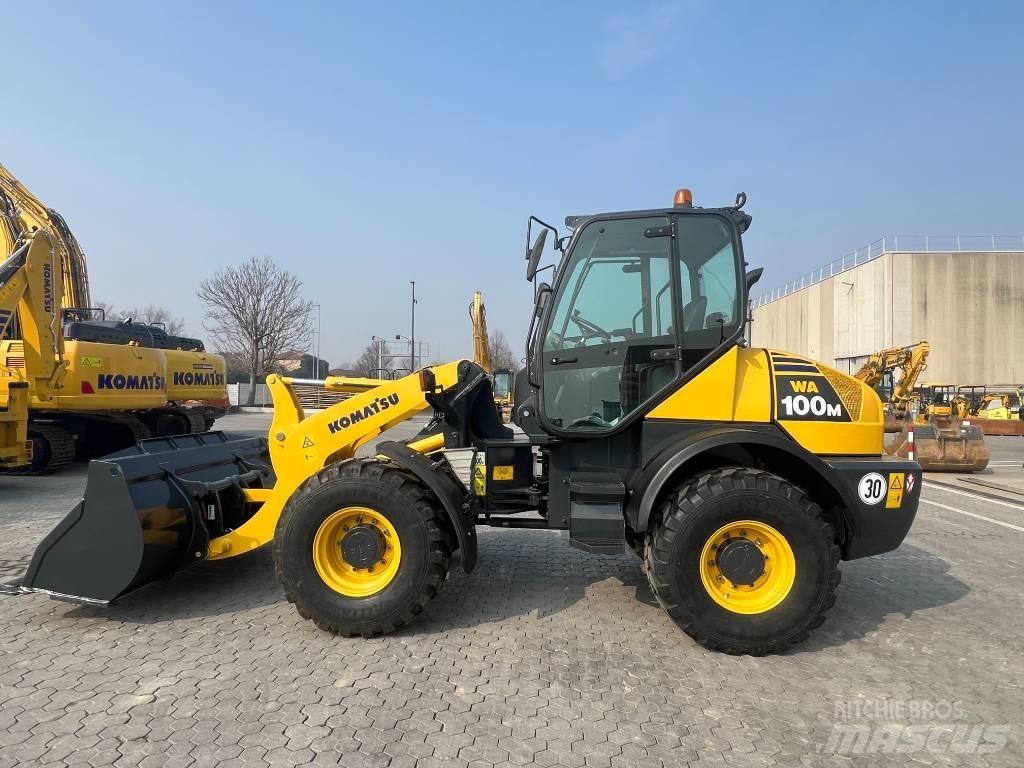 Komatsu WA 100 M-5 Kolesni nakladalci