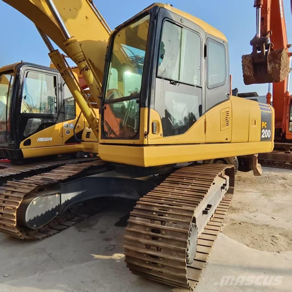 Komatsu PC 200-7 Bagri goseničarji