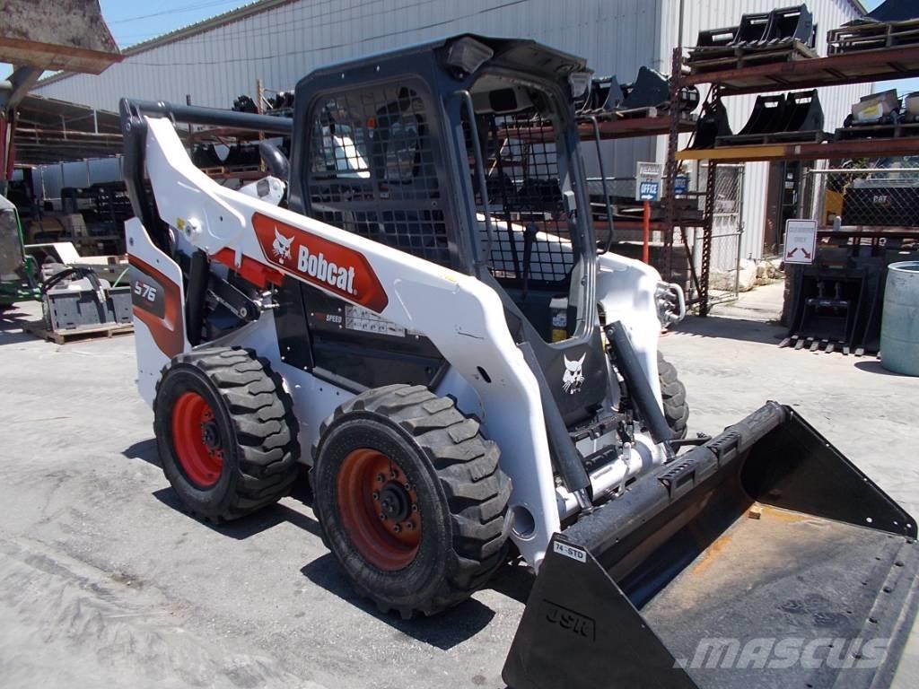 Bobcat S76 Skid steer mini nakladalci