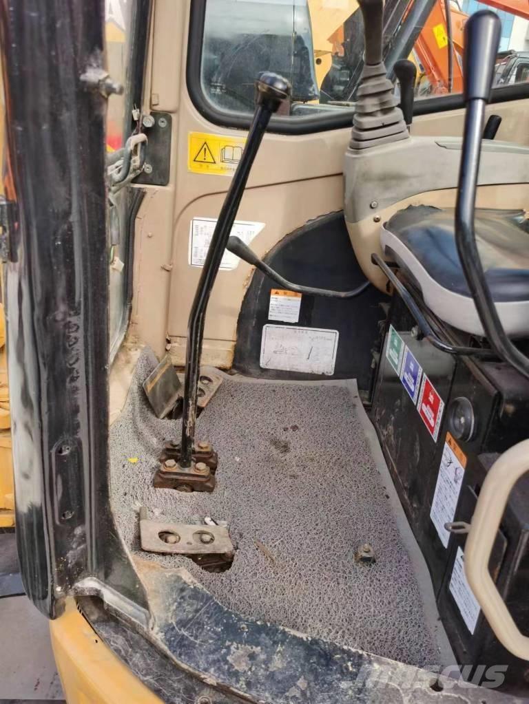 CAT 303 CR Mini bagri <7t