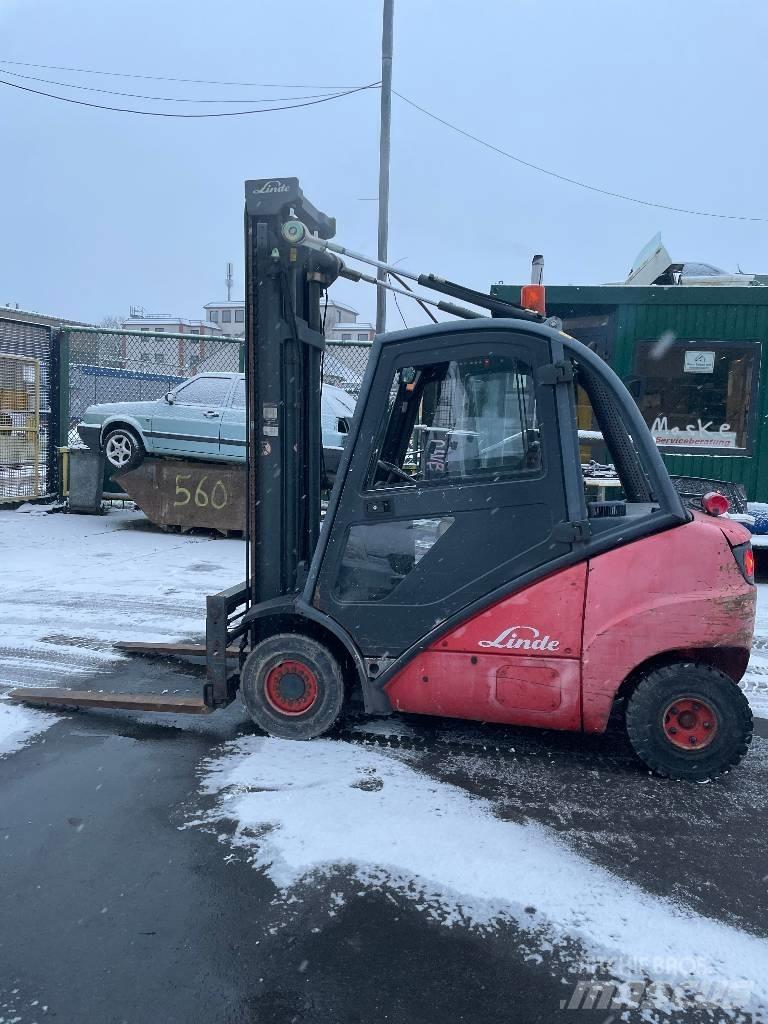 Linde H 30 D Dizelski viličarji