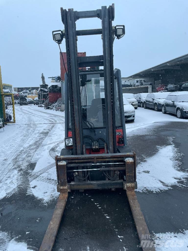 Linde H 30 D Dizelski viličarji