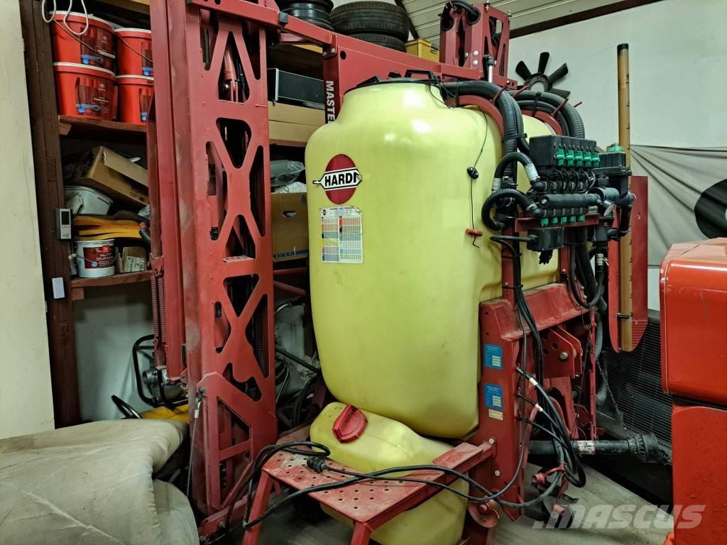 Hardi Master 1200 Montirane škropilnice