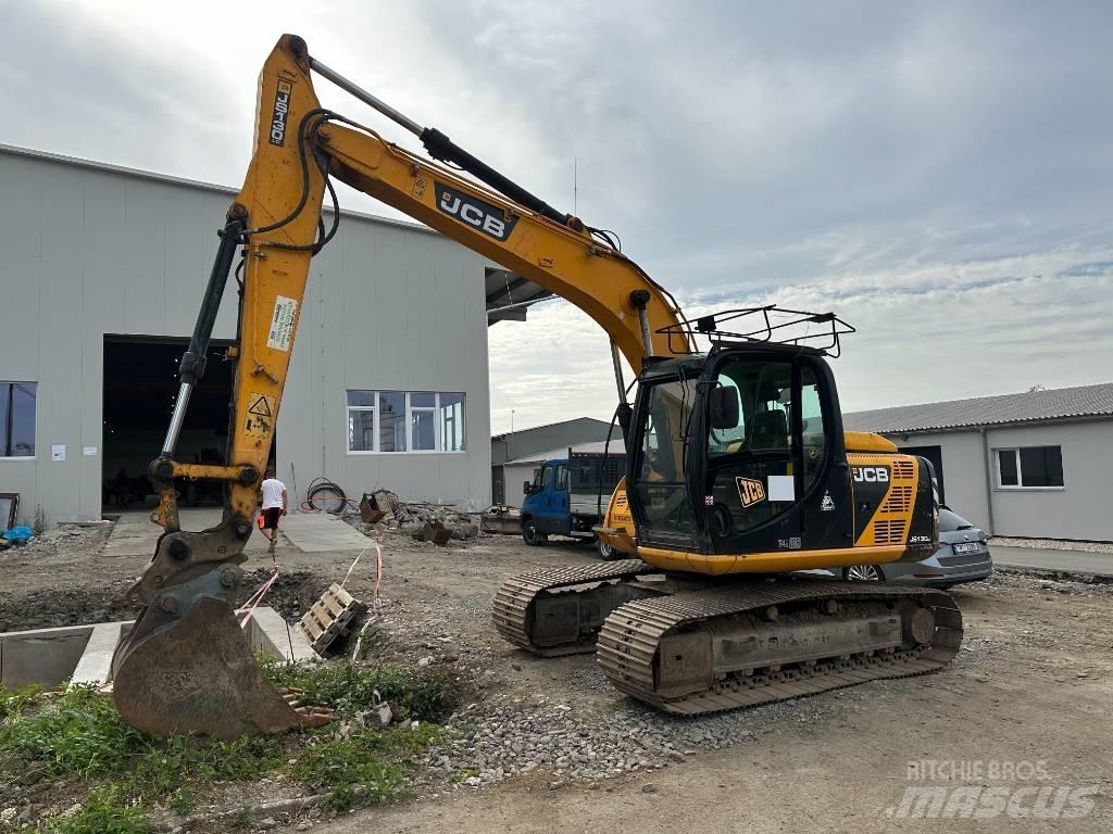 JCB JS 130 LC Bagri goseničarji
