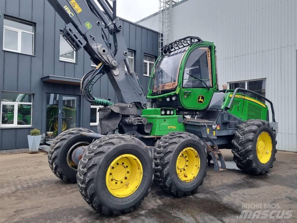 John Deere 1170 G Harvesterji