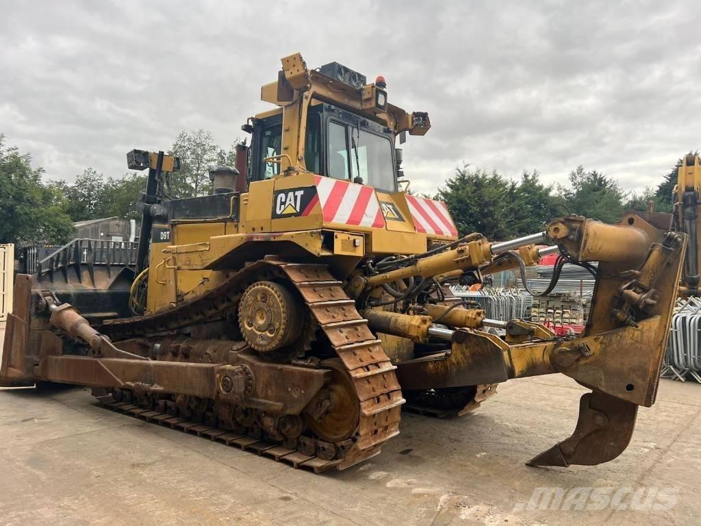 CAT D 9 T Buldožerji goseničarji
