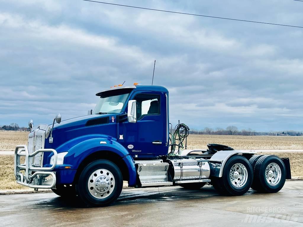 Kenworth T 880 Vlačilci