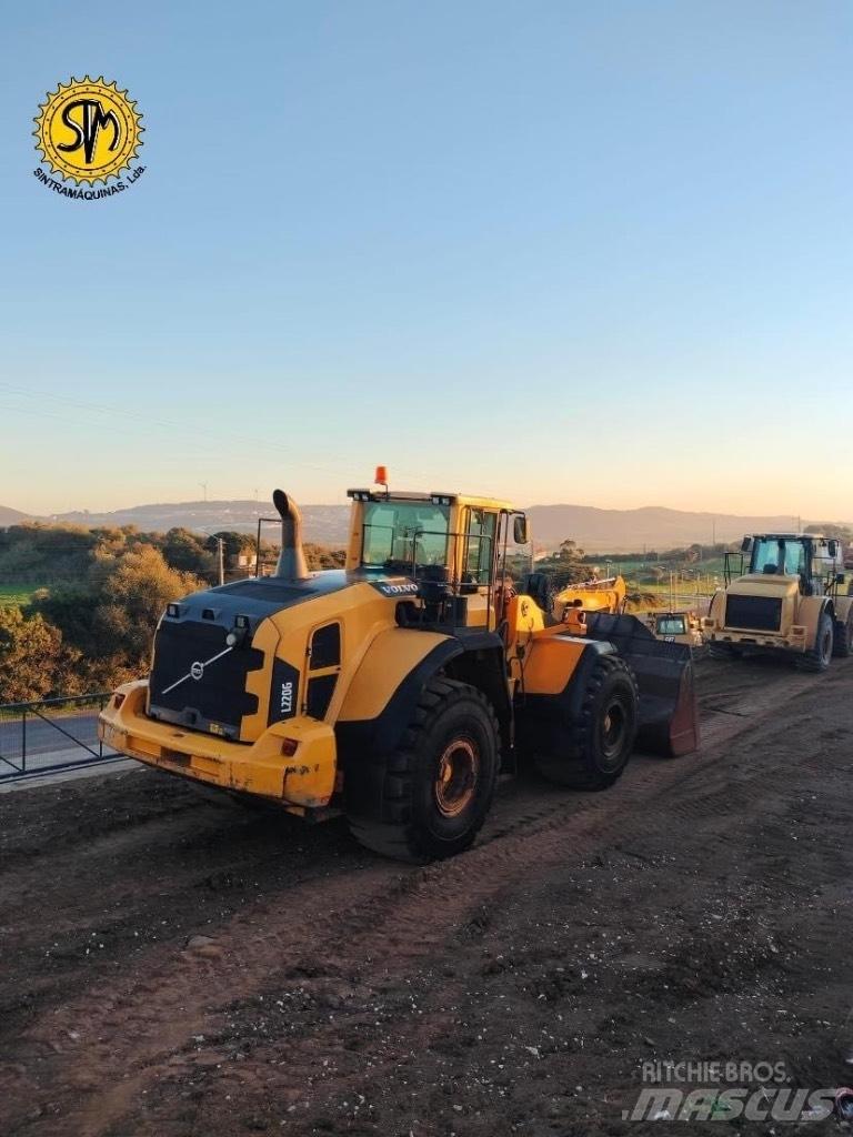 Volvo L 220 G Kolesni nakladalci