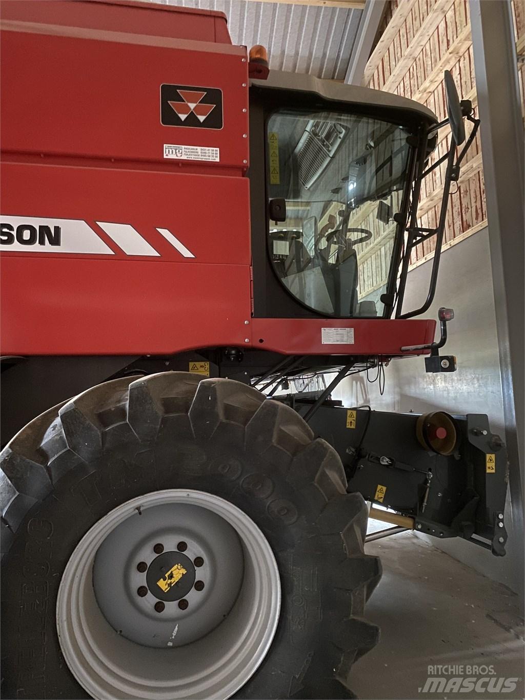 Massey Ferguson 7244 Kombajni