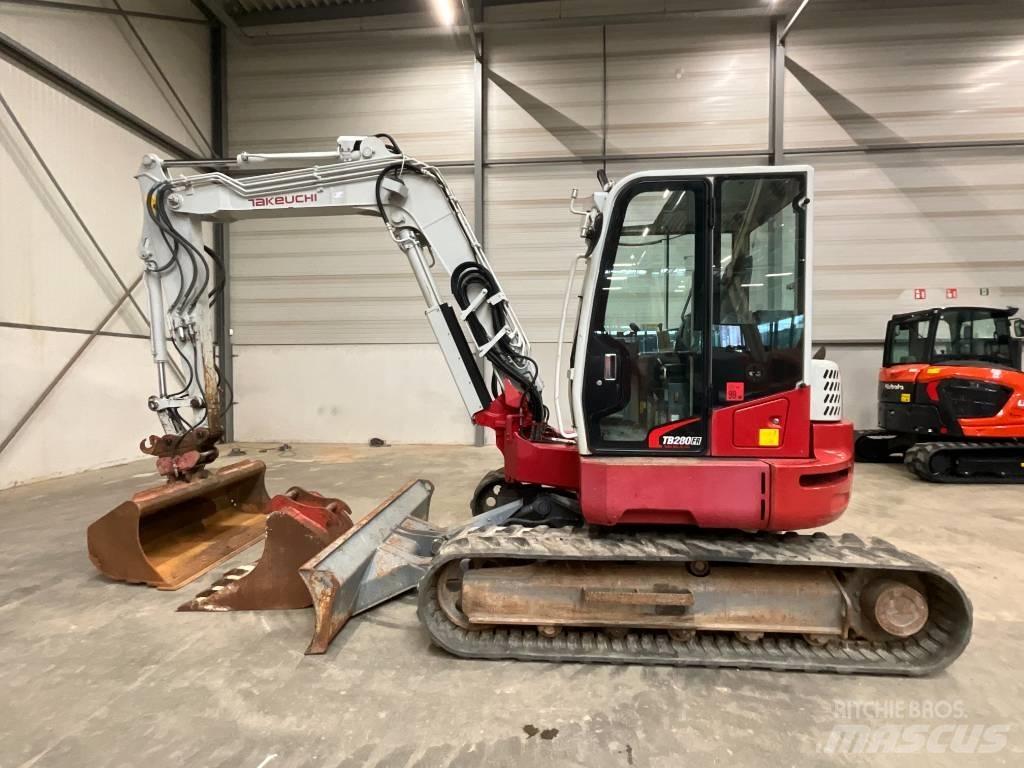 Takeuchi TB 280 FR Midi bagri 7t – 12t
