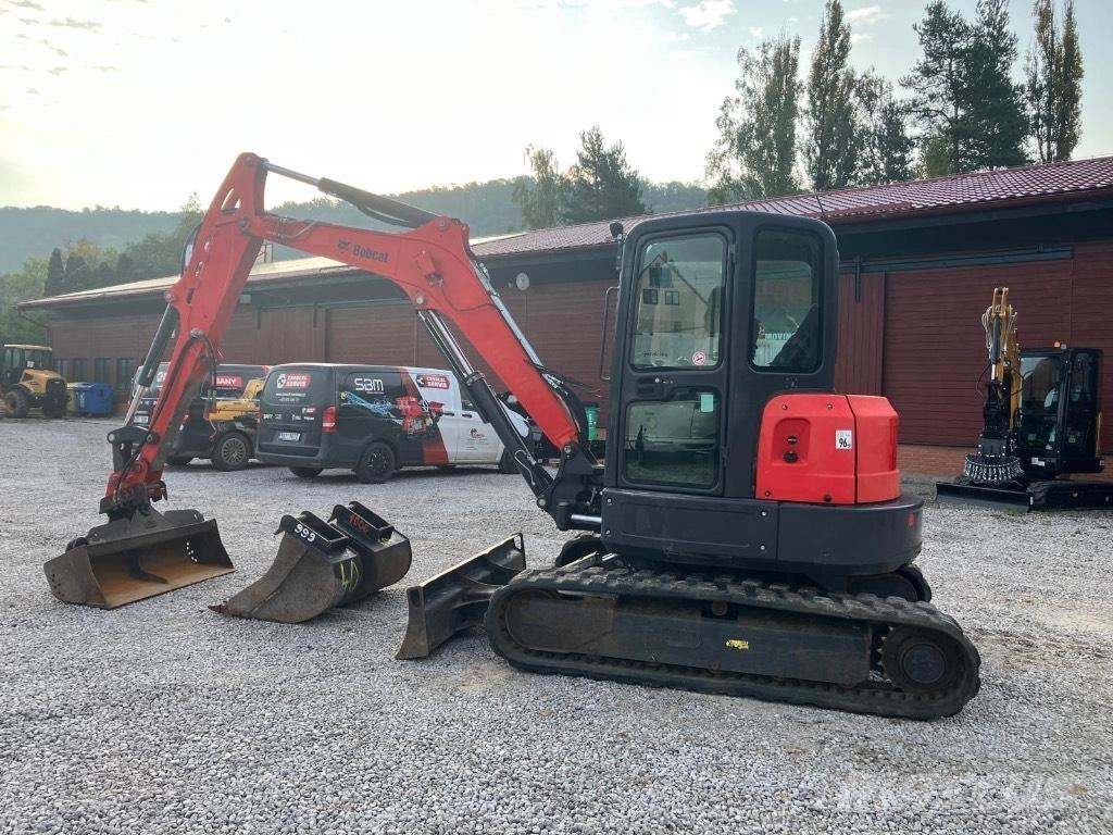 Bobcat E 50 Mini bagri <7t