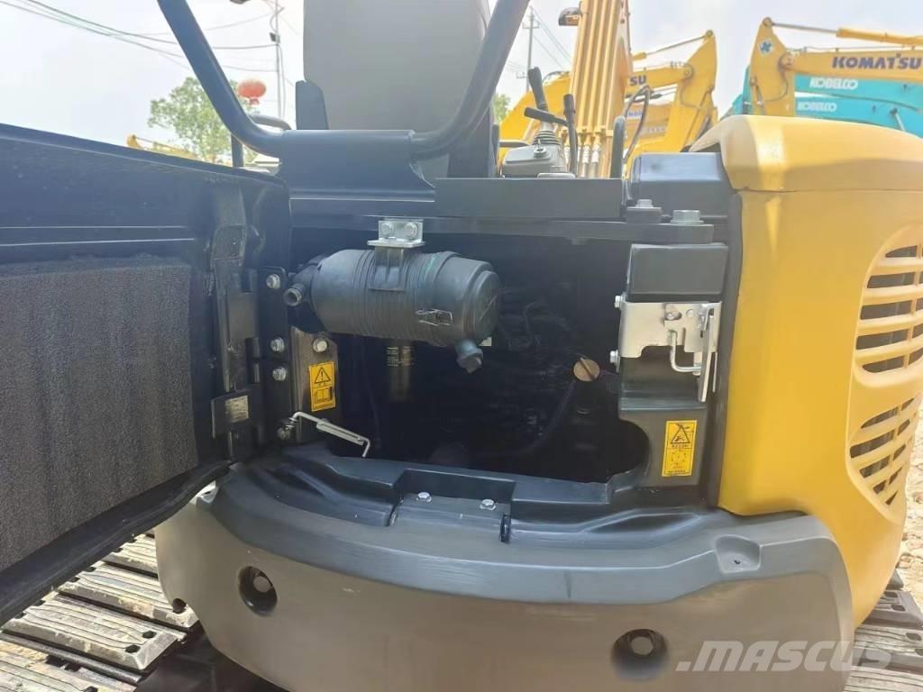 Komatsu PC35 Mini bagri <7t