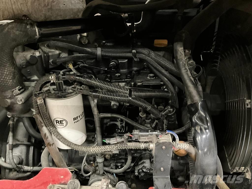 Takeuchi TB 285 Midi bagri 7t – 12t