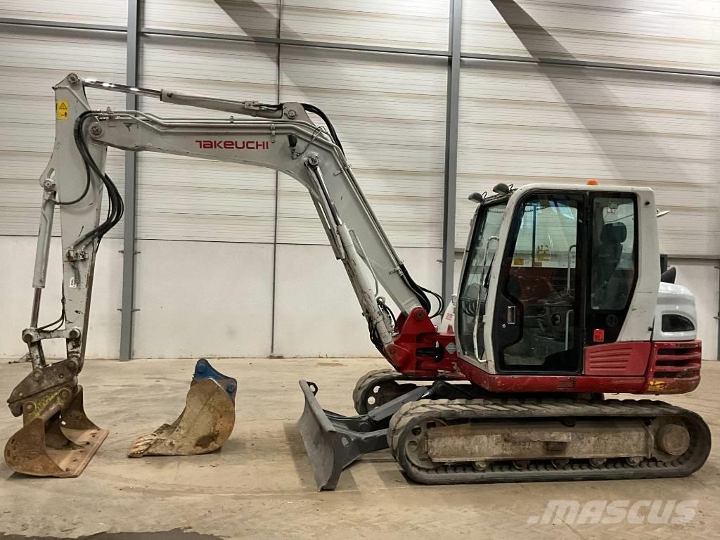 Takeuchi TB 285 Midi bagri 7t – 12t