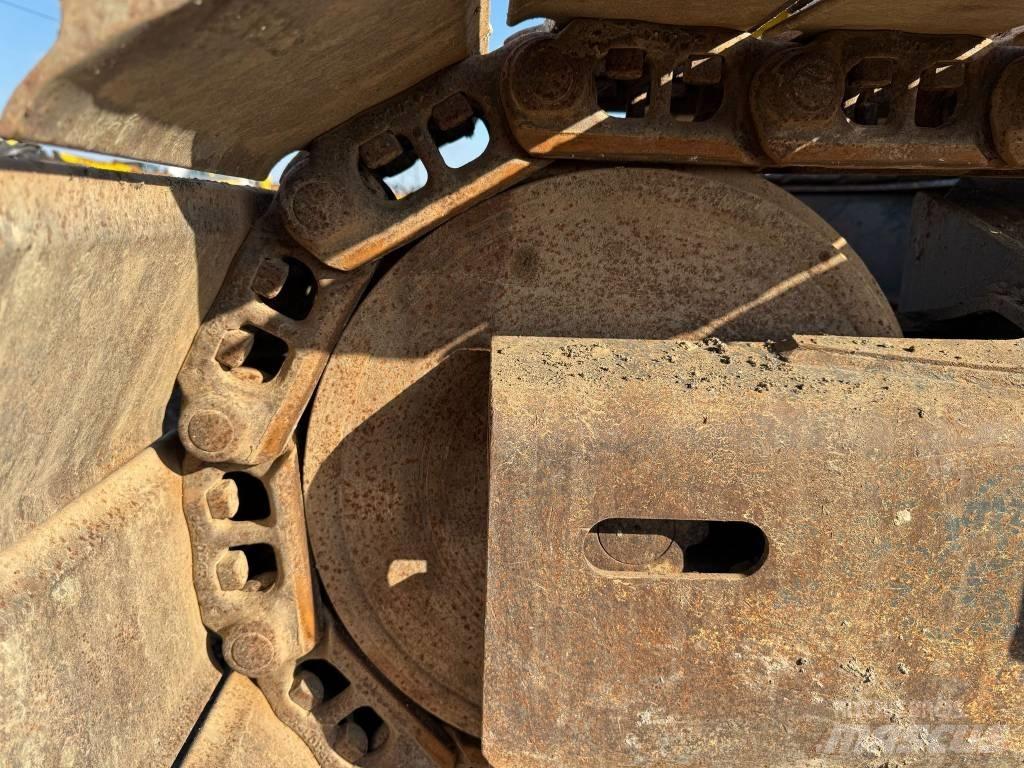 Komatsu PC 138 Bagri goseničarji