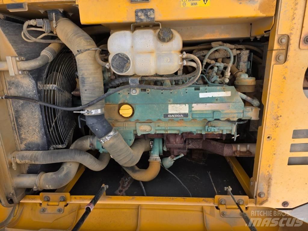 Volvo EW 145B PRIME Bagri na kolesih