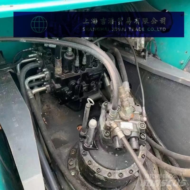 Kobelco 260 Bagri goseničarji