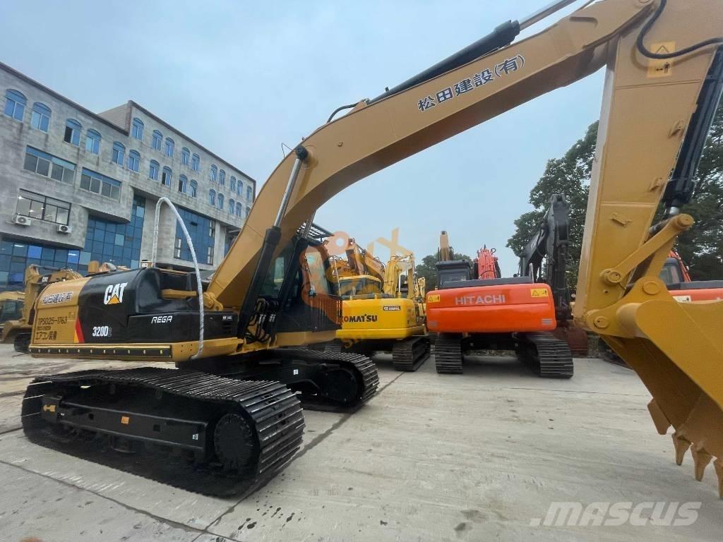 CAT CAT320 D2 Bagri goseničarji