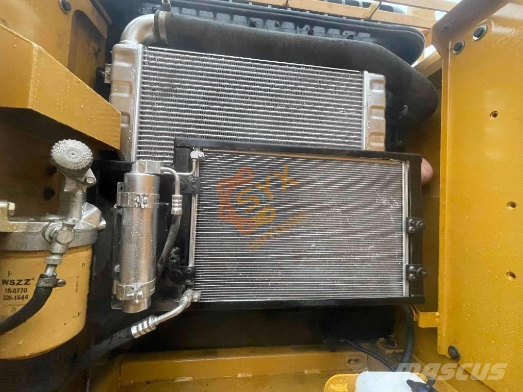 CAT CAT320 D2 Bagri goseničarji