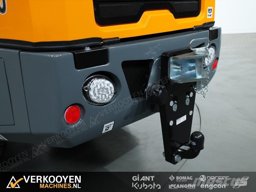 GiANT G3500 Kolesni nakladalci