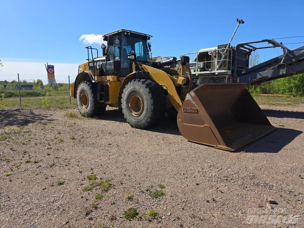 CAT 966 M Kolesni nakladalci