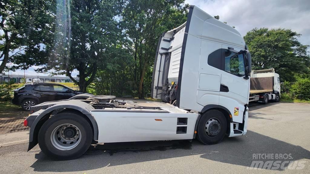 Iveco Saway 530 Vlačilci