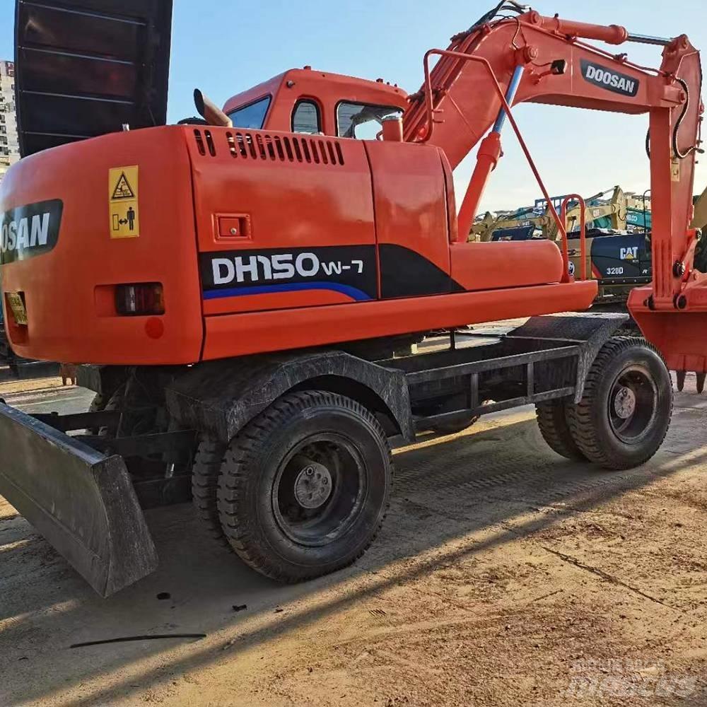 Doosan 150 W-7 Bagri na kolesih