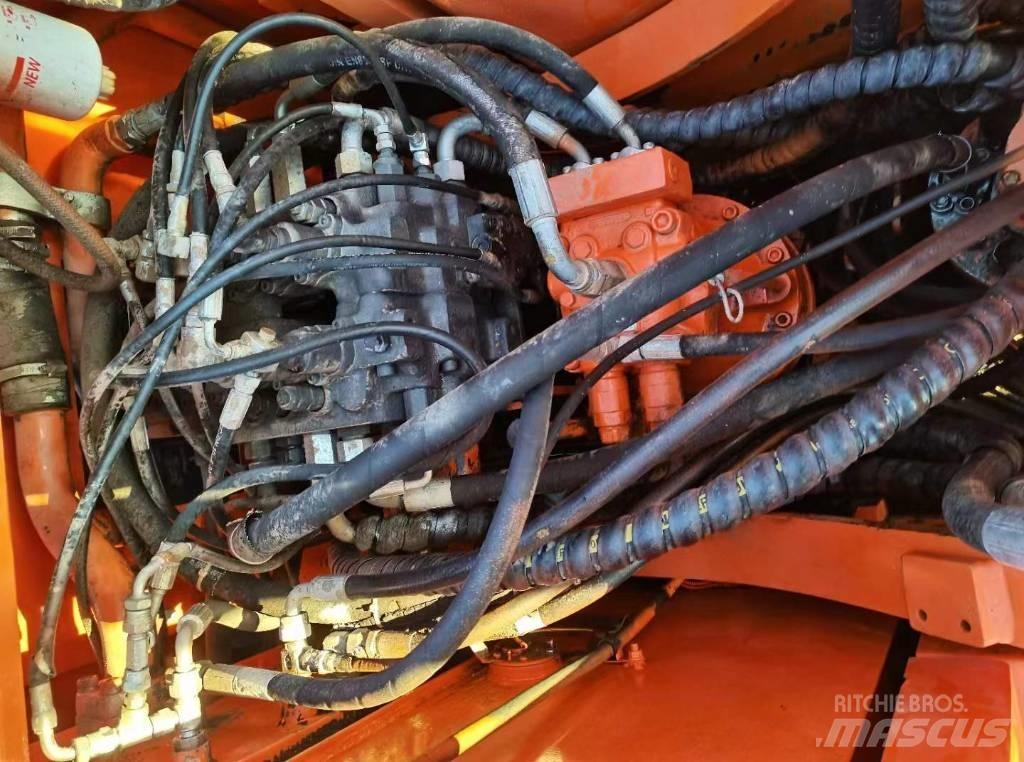 Doosan 150 W-7 Bagri na kolesih