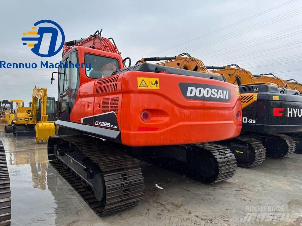 Doosan DX 225 LC-9C Bagri goseničarji