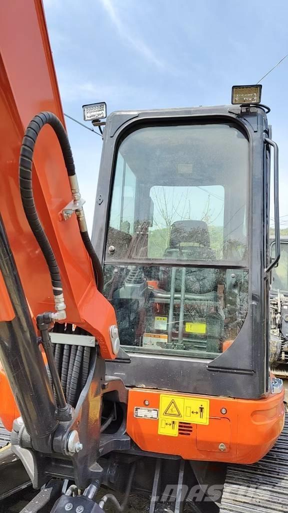 Kubota KX 155 Mini bagri <7t