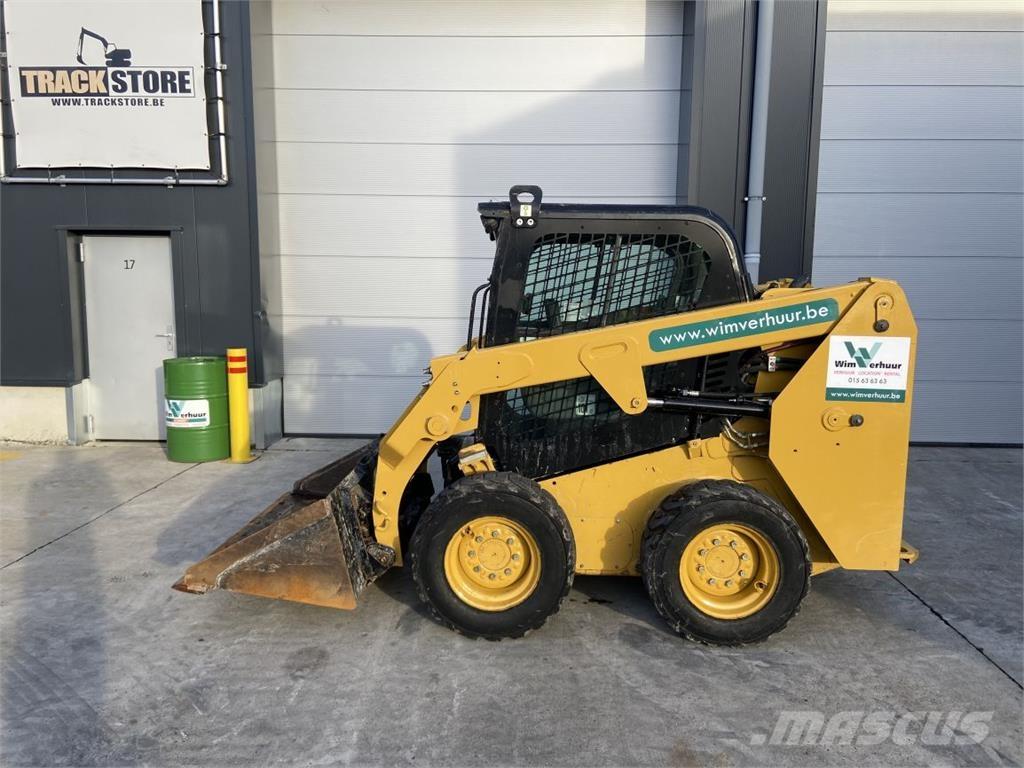 CAT 226 D3 (5867) Skid steer mini nakladalci