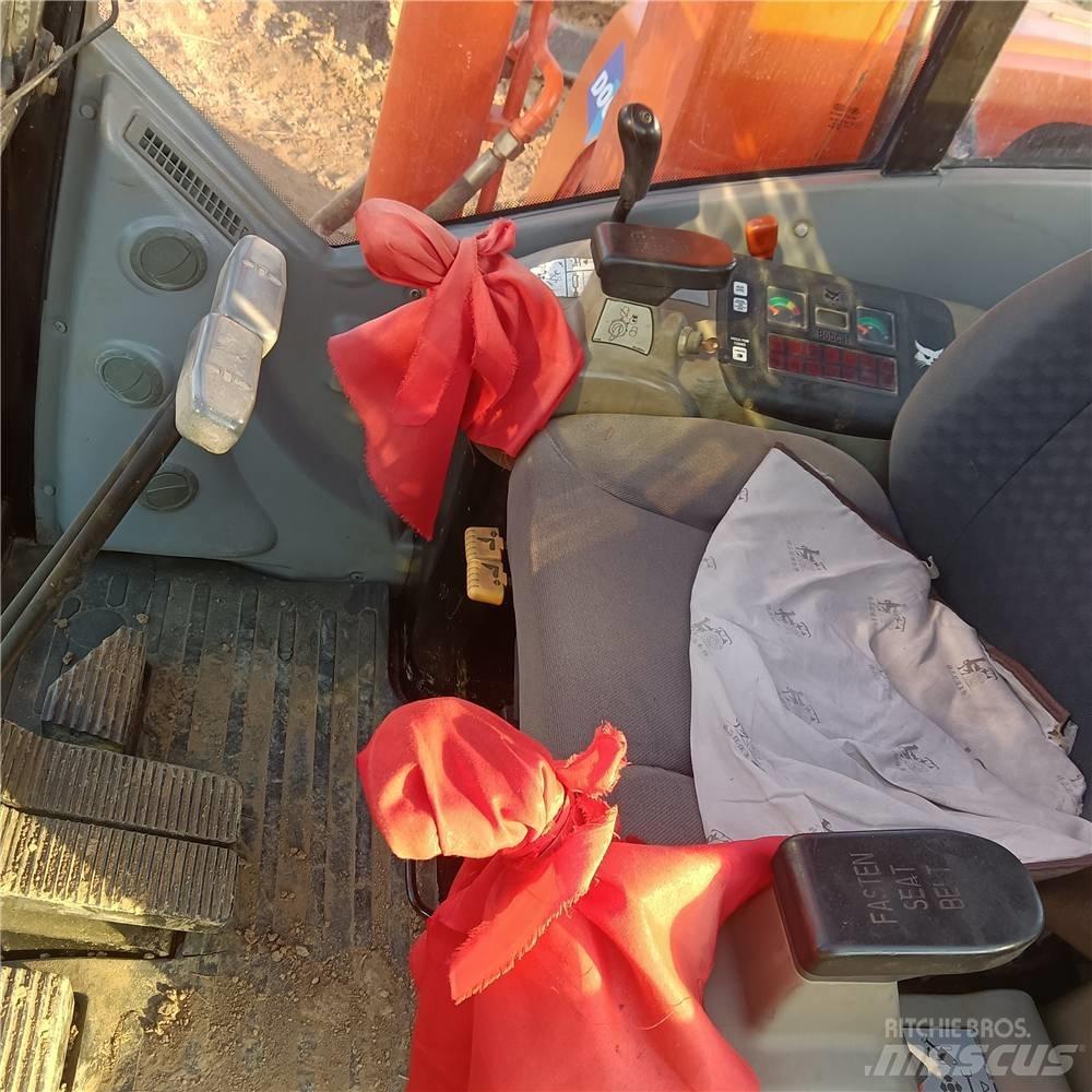 Doosan DH80G Bagri goseničarji