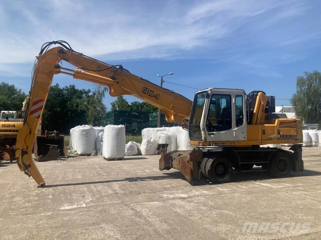 Liebherr A 904 Bagri za prekladanje primarnih/sekundarnih surovin
