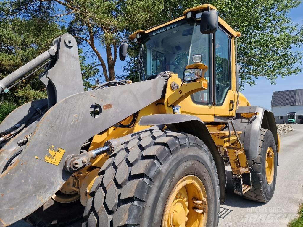 Volvo L 70 G Kolesni nakladalci