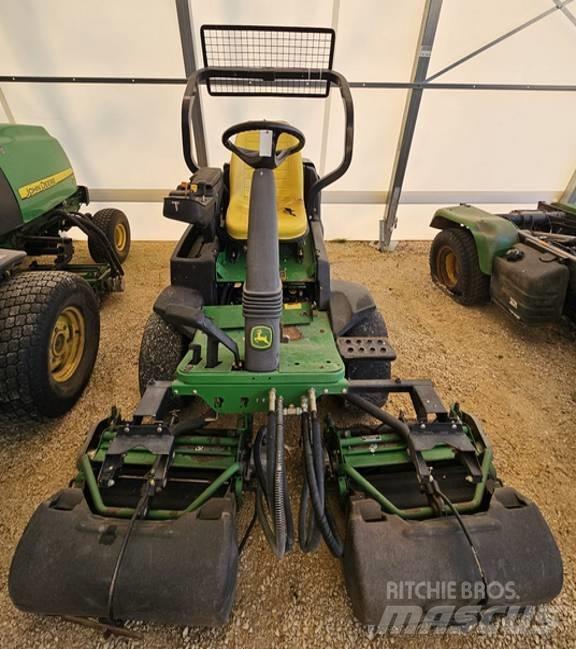 John Deere 2500 A Kosilnice za travo