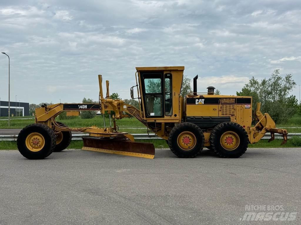 CAT 140H Grederji