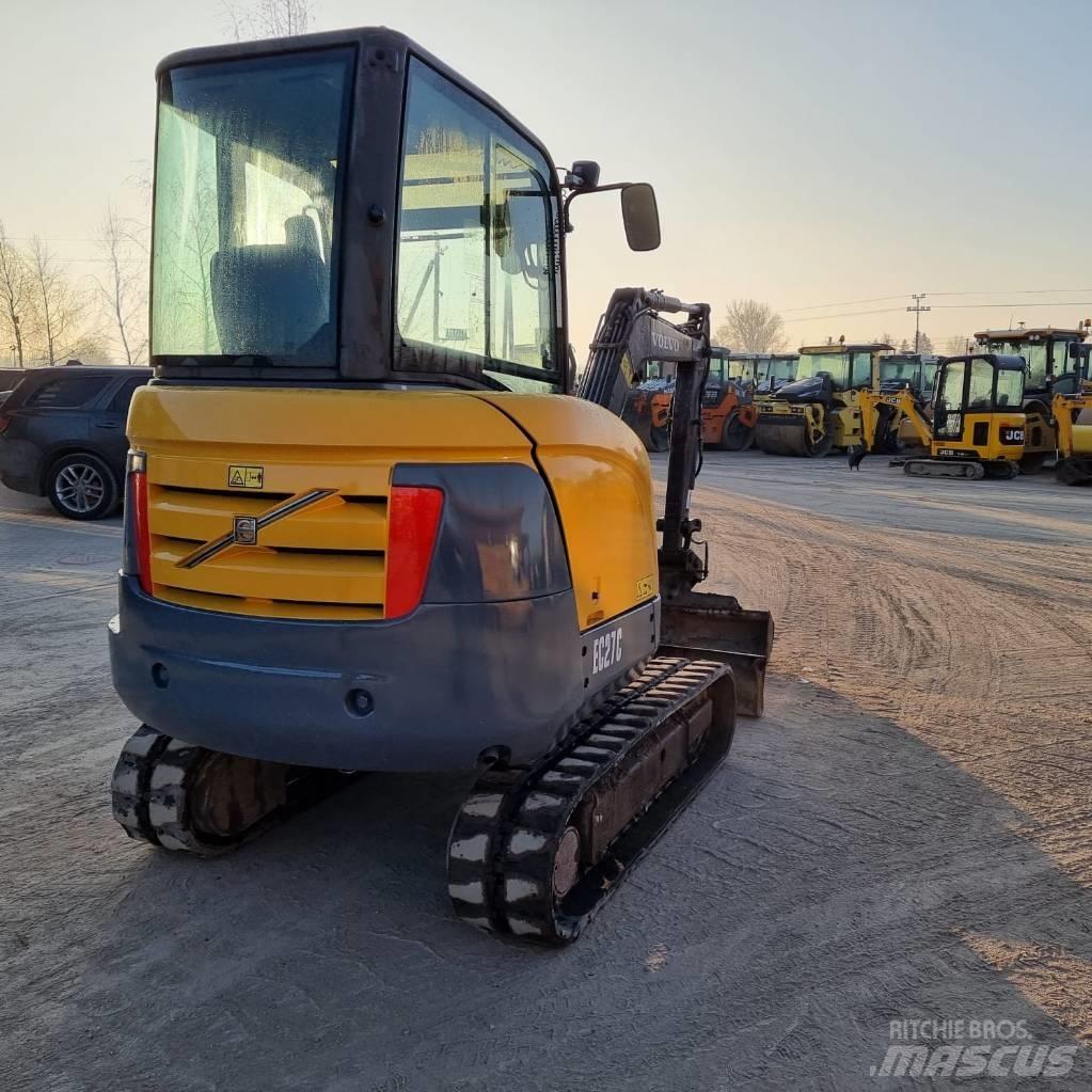 Volvo EC 27 C Mini bagri <7t