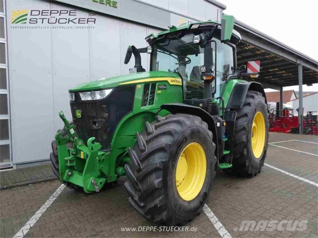 John Deere 7R 330 Traktorji