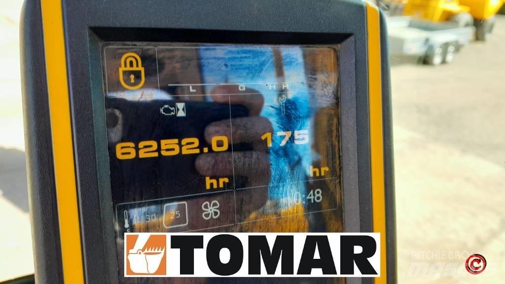 JCB JS 131 LC Bagri goseničarji