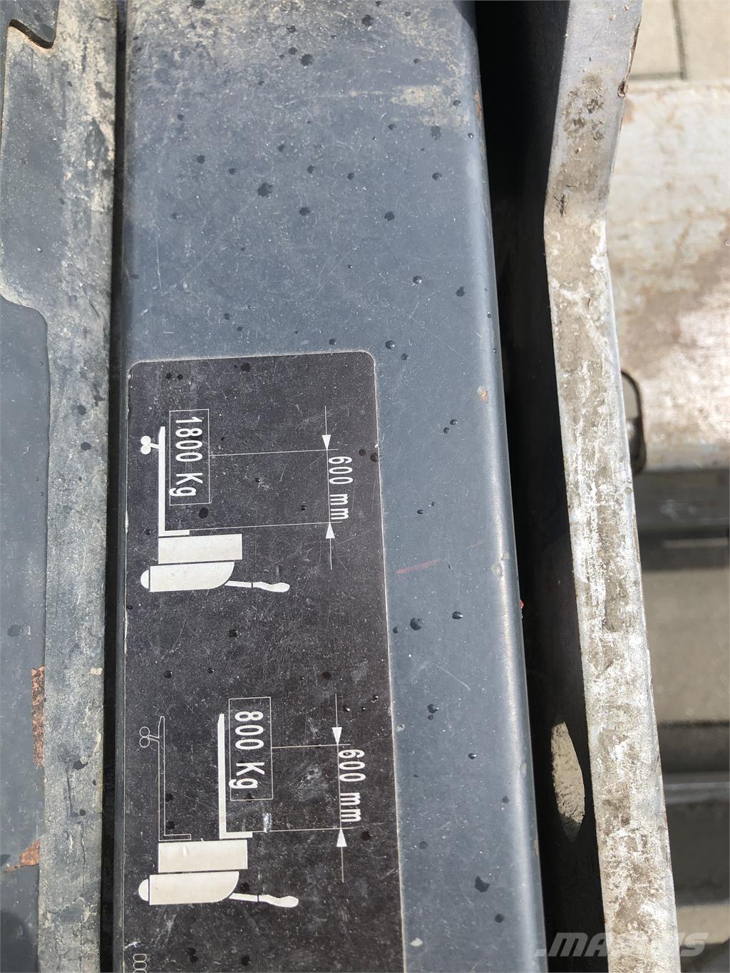 Still EXU-H 18 Ročni električni viličar